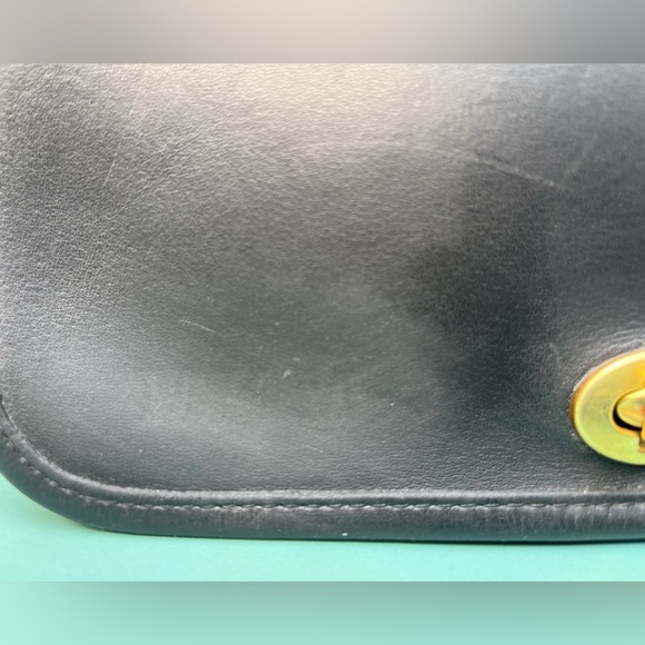 Vintage Coach Pocket Purse (#9755) - Picture 11 of 11